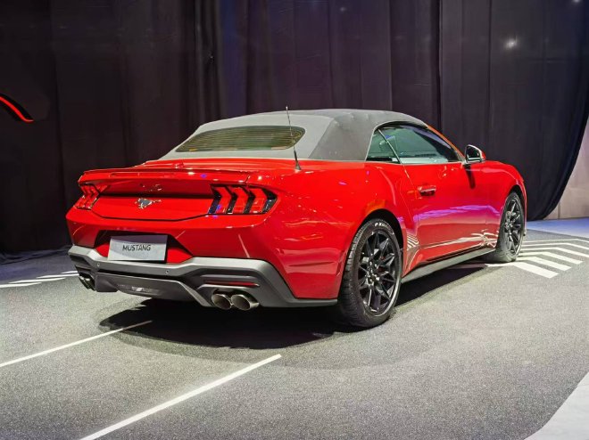 2024成都车展探馆：全新福特Mustang亮相