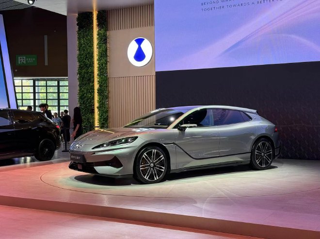 2024成都车展：腾势Z9GT&腾势Z9