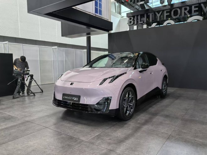 2024广州车展探馆：实拍领克Z20