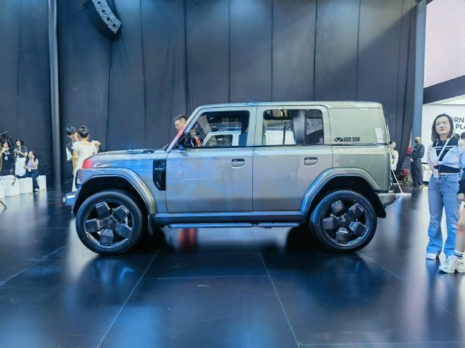 2024广州车展探馆：实拍iCAR V23