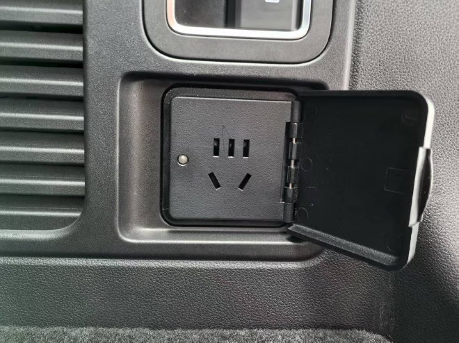 全车配电动座椅 静态实拍捷途山海L7 PLUS