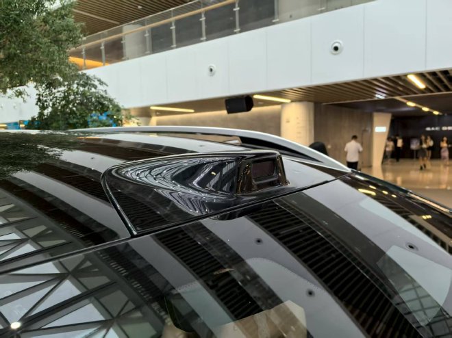 售价26.98-29.98万元 广汽昊铂HL增程版上市