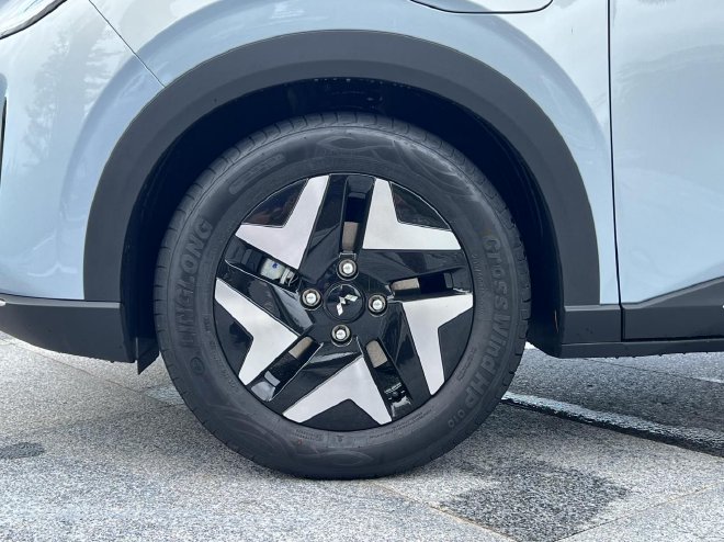 好看好开的务实派 质感在线的五菱缤果S