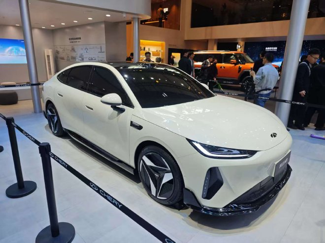 2025广州车展：奇瑞风云T9L/风云A9正式亮相