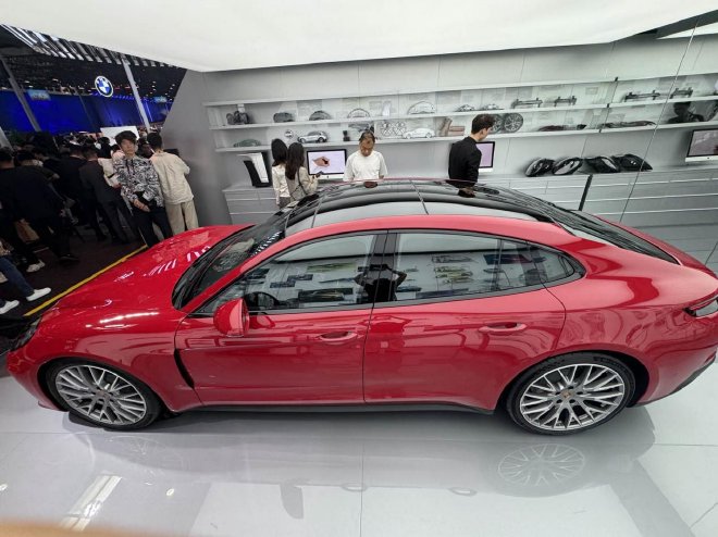 2026北京车展：保时捷纯电动Cayenne Turbo首发