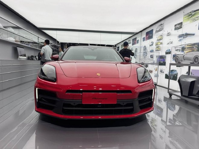 2026北京车展：保时捷纯电动Cayenne Turbo首发