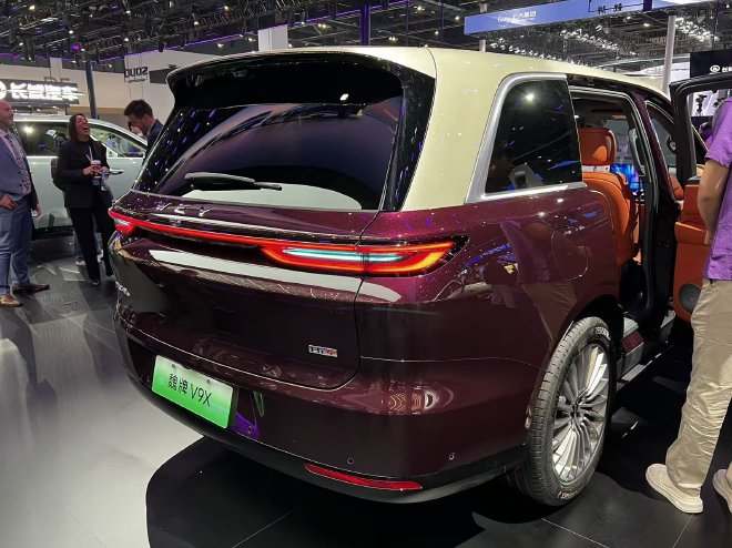 2026北京车展：魏牌V9X亮相