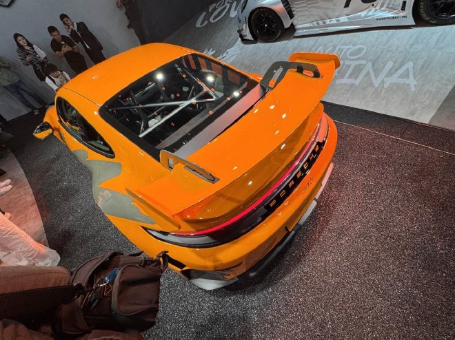 2026北京车展：保时捷纯电动Cayenne Turbo首发