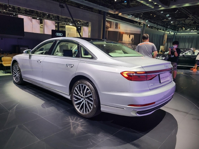 2022成都车展 新款奥迪A8L/奥迪S8L上市