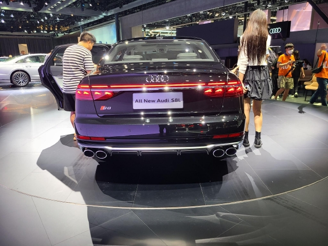 2022成都车展 新款奥迪A8L/奥迪S8L上市