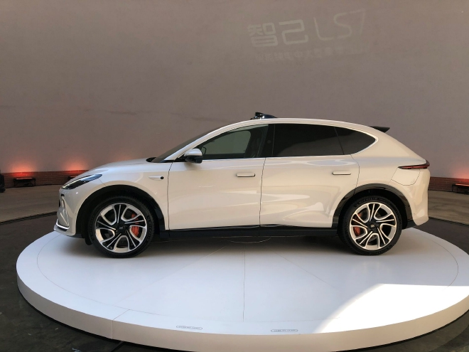 售价30.98-45.98万元 智己LS7正式上市