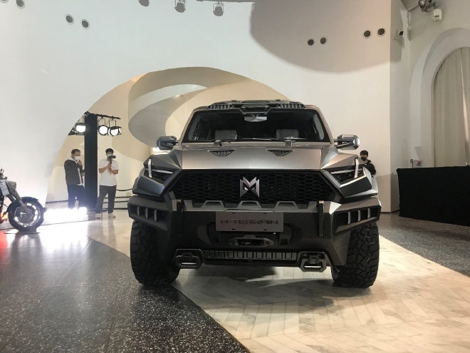 机甲战士 猛士M-TERRAIN概念版外观实拍