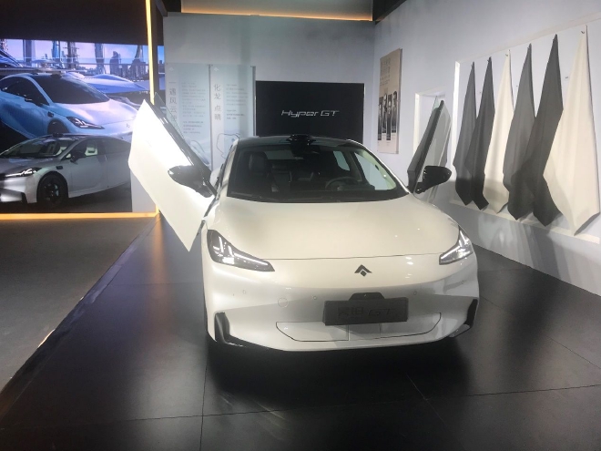 售21.99万元起 昊铂Hyper GT开启预售