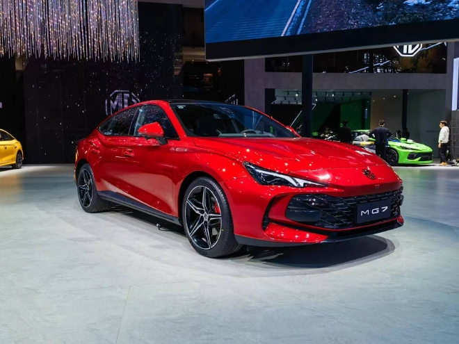 2023上海车展探馆：上汽名爵MG7实车