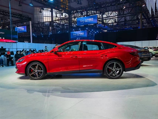 2023上海车展探馆：上汽名爵MG7实车