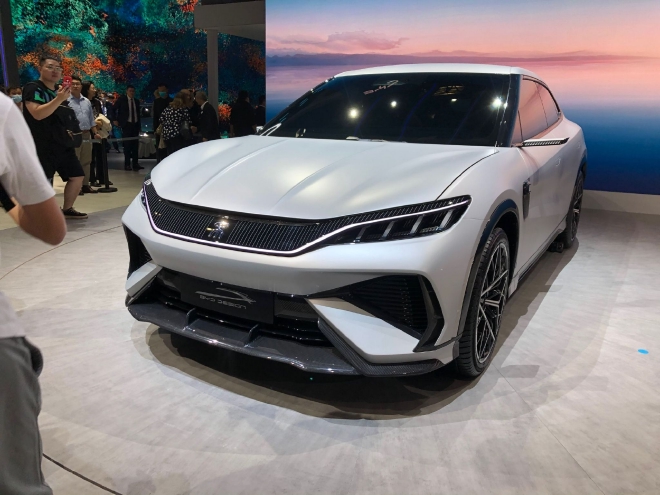 2023上海车展：比亚迪宋L概念车首发亮相
