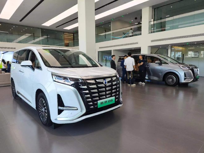 打造”新豪华“服务体系 北京朝阳金港腾势中心正式开业