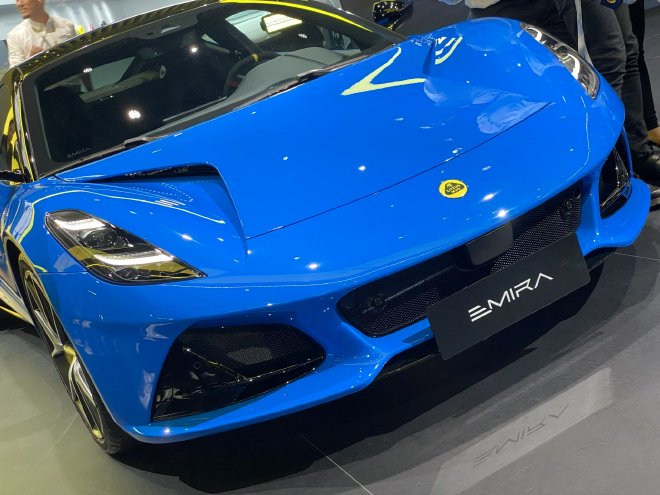 2023成都车展：路特斯Emira I4重启预定