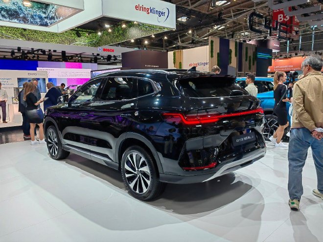 2023慕尼黑车展：比亚迪海豹U亮相