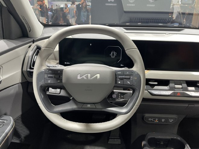 2023 Guangzhou Auto Show: Kia EV5 sells for 14.98-17.48 million yuan.