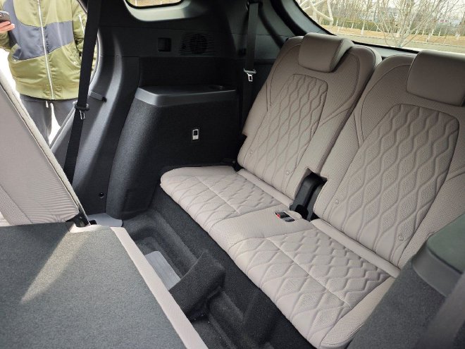 具象与意象的叠加 试驾体验比亚迪唐DM-i荣耀版