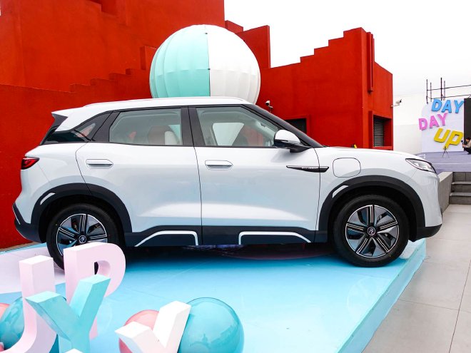 售价9.68-11.98万元 比亚迪元UP正式上市