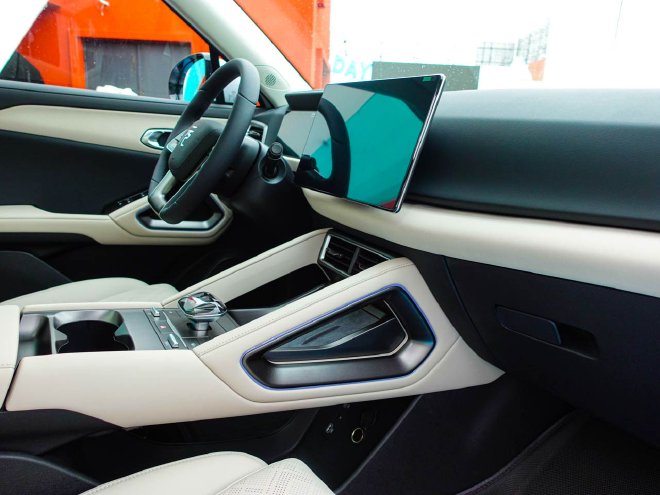 售价9.68-11.98万元 比亚迪元UP正式上市