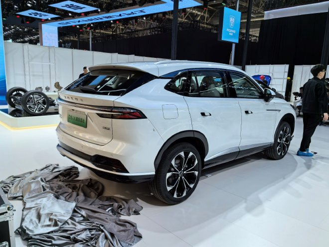 2024北京车展探馆：荣威D5X DMH