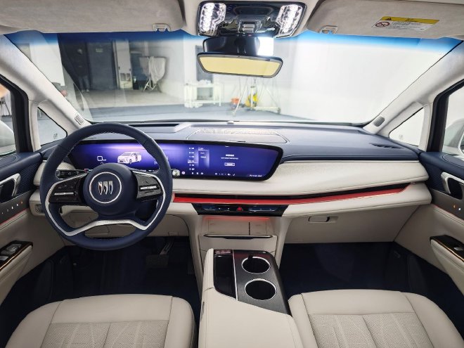 售35.99万元起 全新别克GL8陆尊PHEV上市