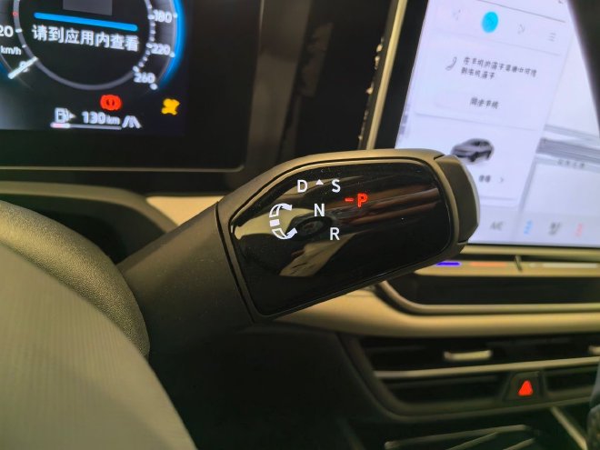 2024北京车展：一汽-大众全新一代迈腾亮相