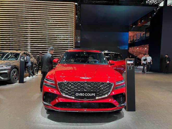 2024北京车展：捷尼赛思多款新车亮相车展