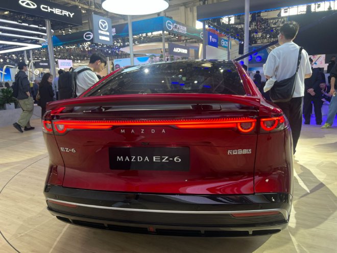 2024北京车展：长安马自达EZ-6首发亮相
