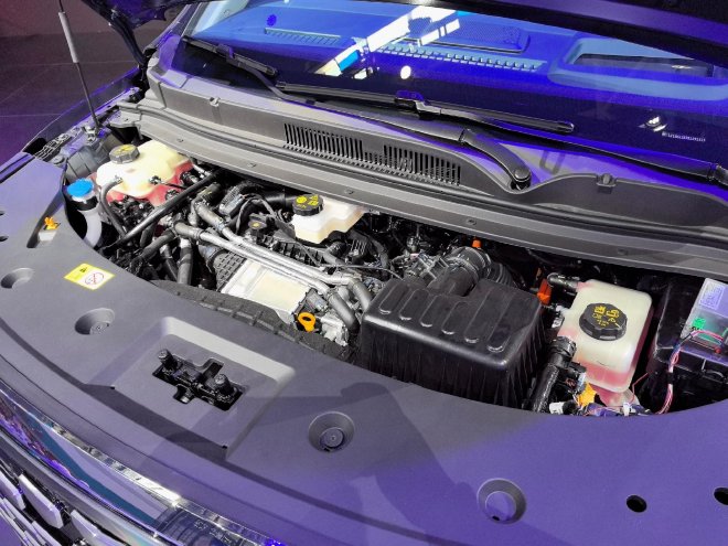 2024北京车展：静态实拍瑞风RF8 鸿蒙版