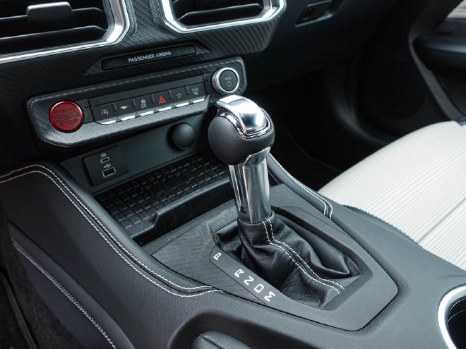 全新福特Mustang售39.98万元起 电子/机械深度融合