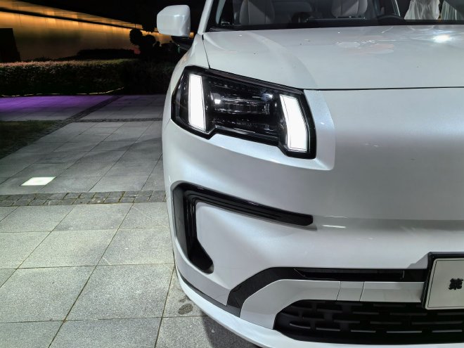 售12.98万元起 第二代AION V正式上市