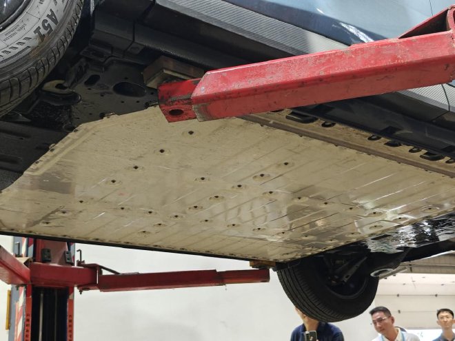 打造电池安全标杆 启辰鲁班电池安全性体验