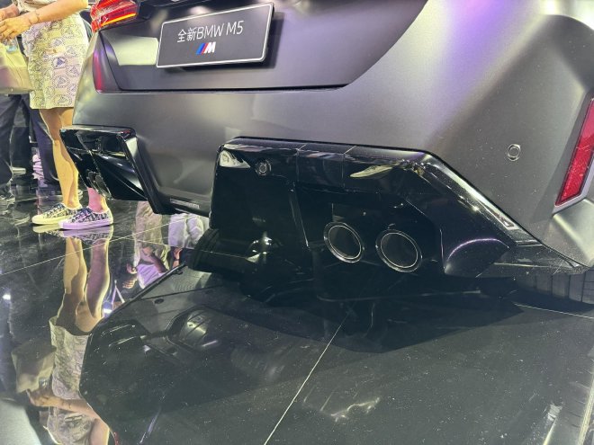 2024成都车展：全新宝马M5亮相