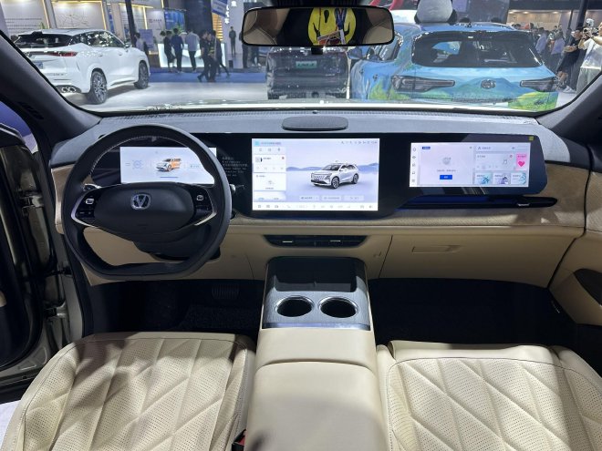 2024ɶչĴCS75 PLUSʽ