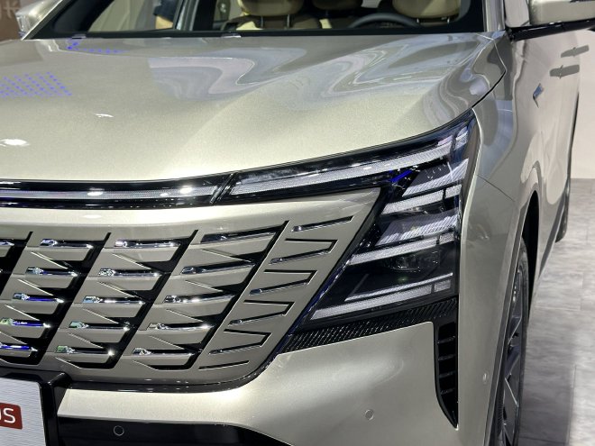 2024ɶչĴCS75 PLUSʽ