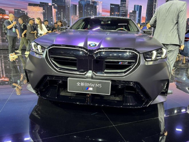 2024成都车展：全新宝马M5亮相