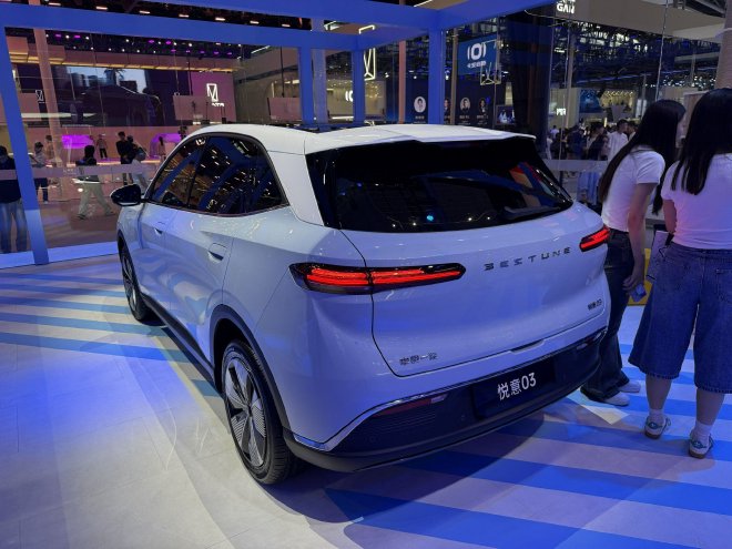 2024广州车展：一汽奔腾悦意03正式亮相