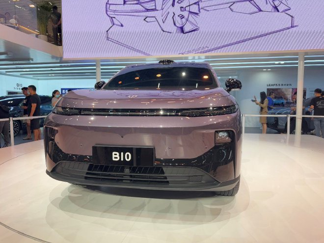 2024广州车展：零跑B10国内亮相