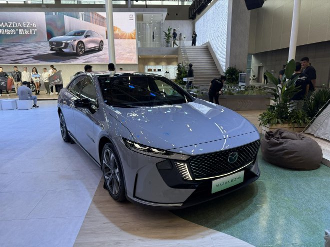 2024广州车展：长安马自达EZ-6亮相