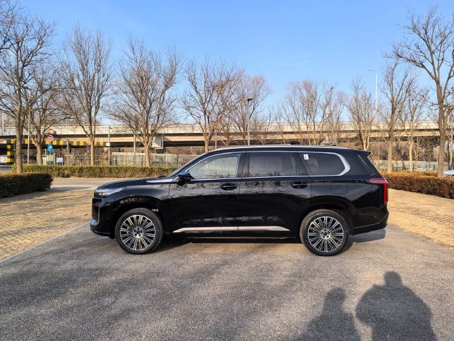 继续走豪华路线 静态实拍星途揽月C-DM