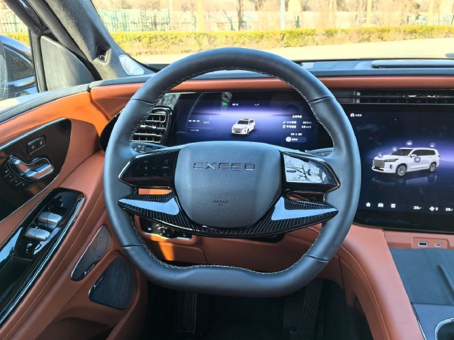 继续走豪华路线 静态实拍星途揽月C-DM