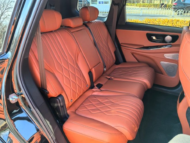 继续走豪华路线 静态实拍星途揽月C-DM