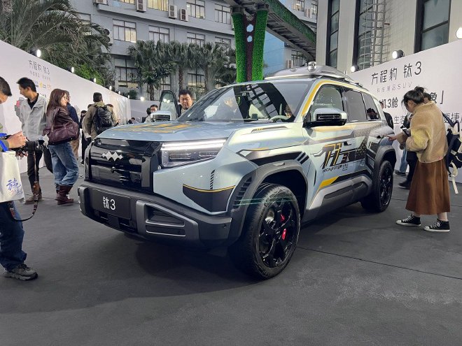 方程豹钛3开启预售 预售价13.98-20.38万元