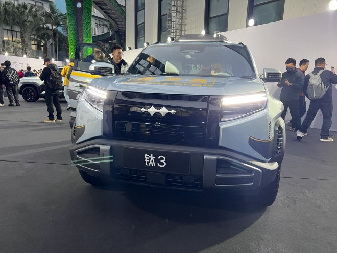 方程豹钛3开启预售 预售价13.98-20.38万元