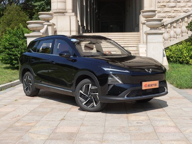 动力/智能提升明显 试驾2025款五菱星光S