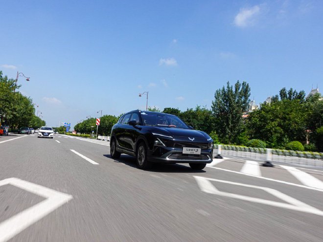 动力/智能提升明显 试驾2025款五菱星光S